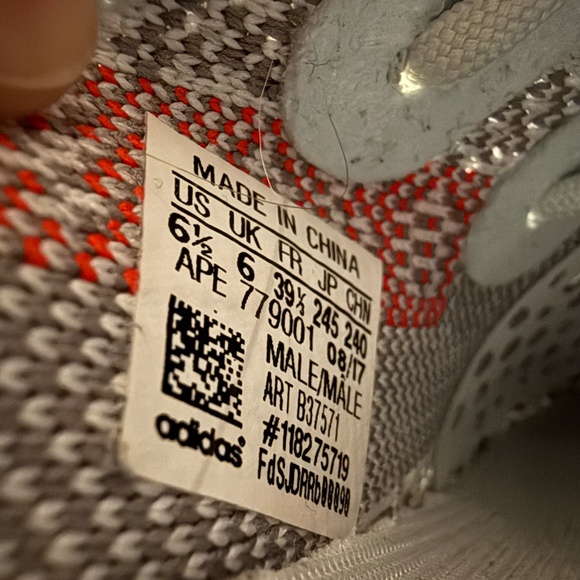 Yeezy Boost 350 blue tint - Picture 6 of 6